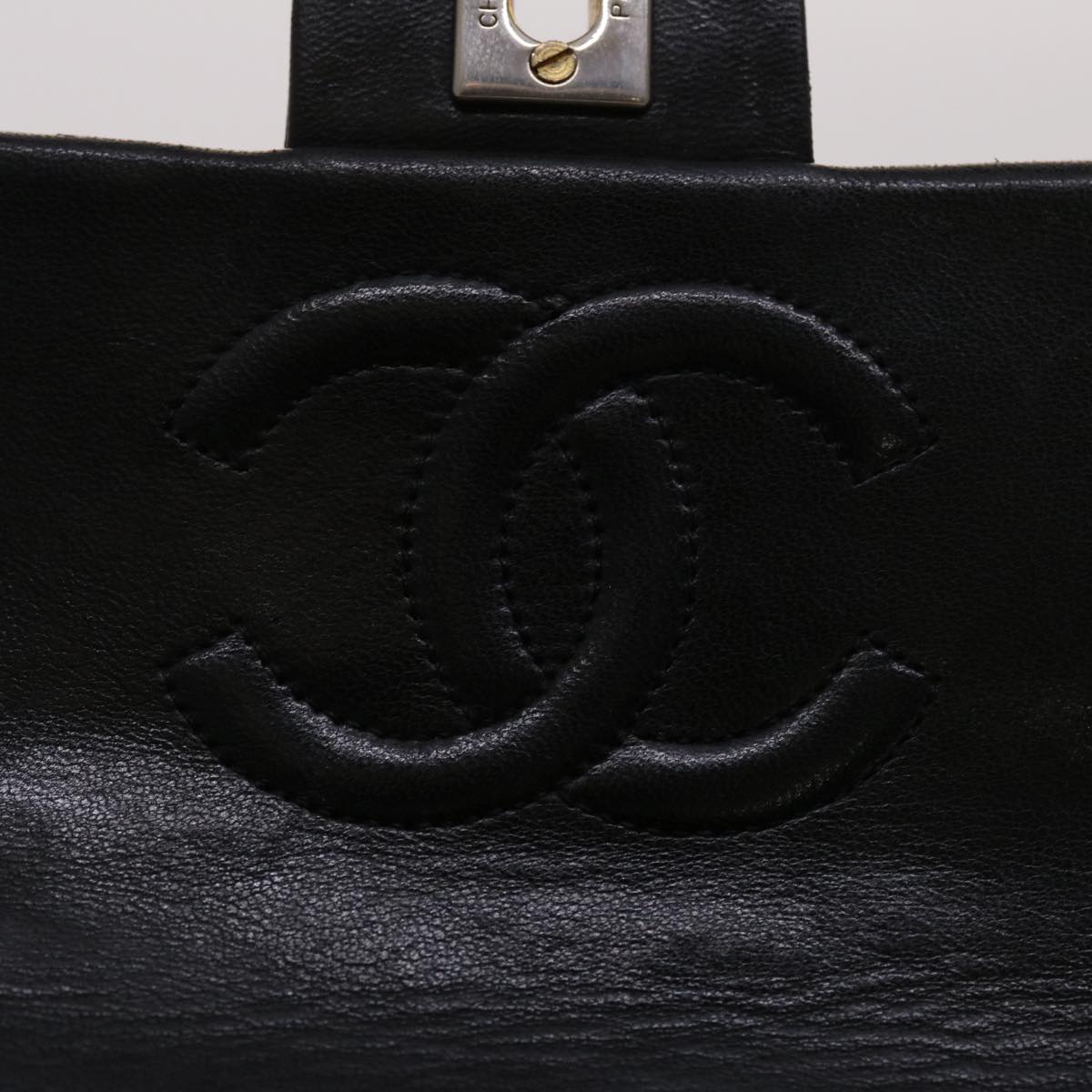 Top Quality Chanel Matelasse Chain New Shoulder Bag Lamb Skin Black Gold CC Auth 24557A