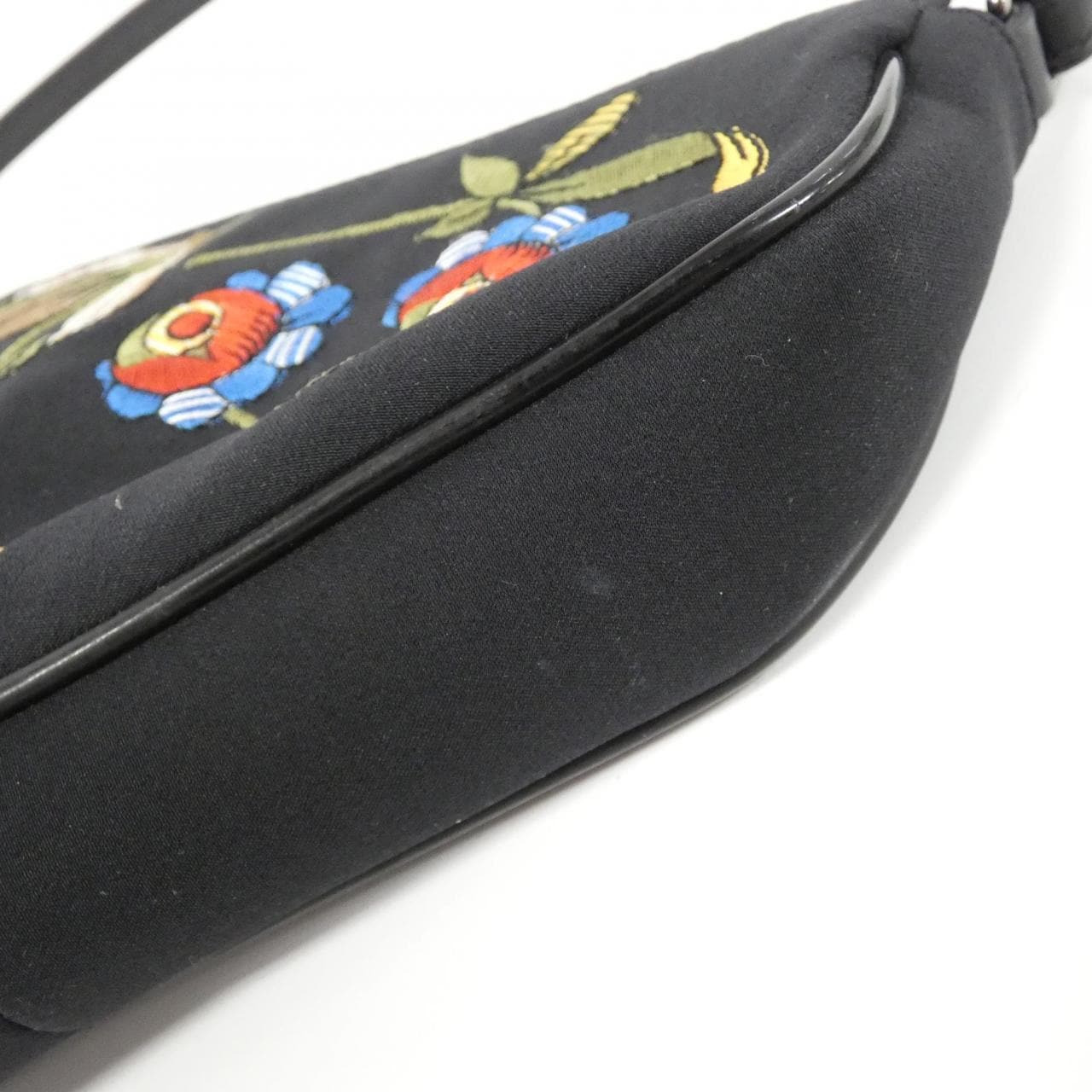 []C.Dior Shoulder Bag