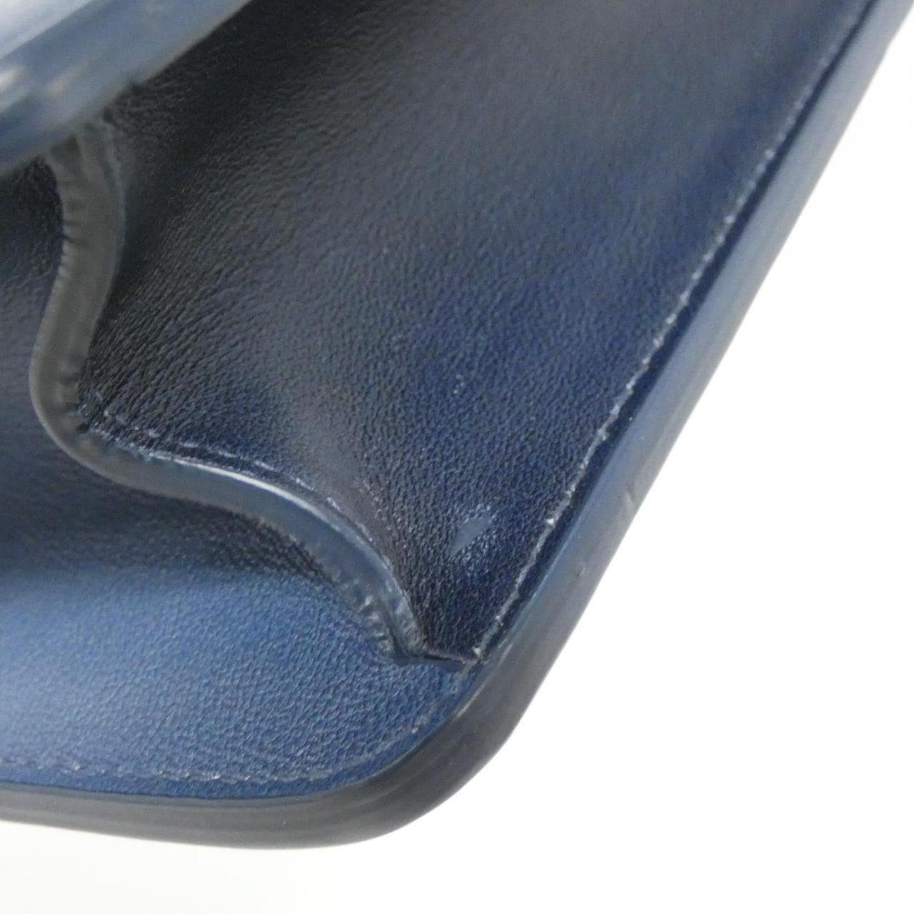 []C.Dior Shoulder Bag