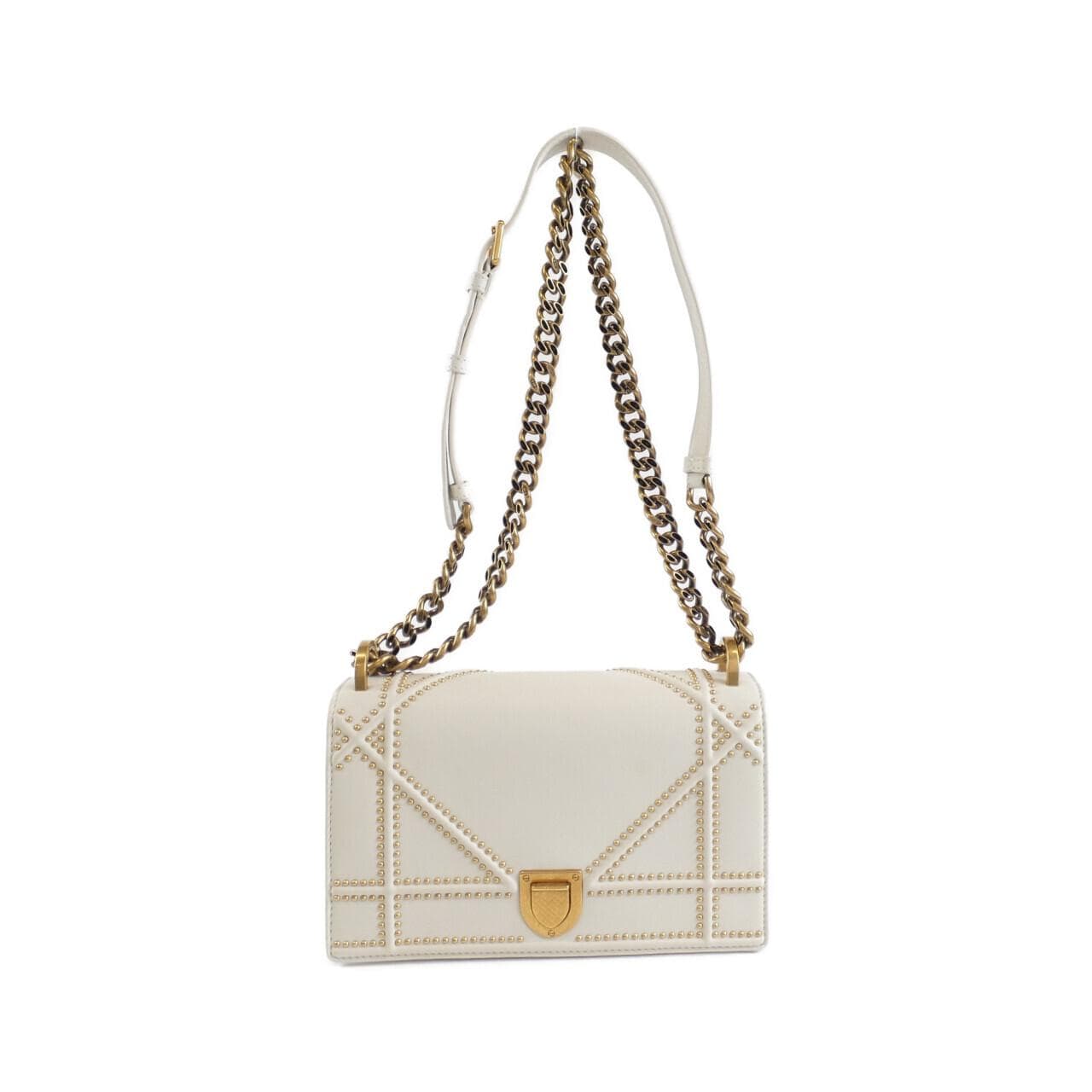 []C.Dior Shoulder Bag