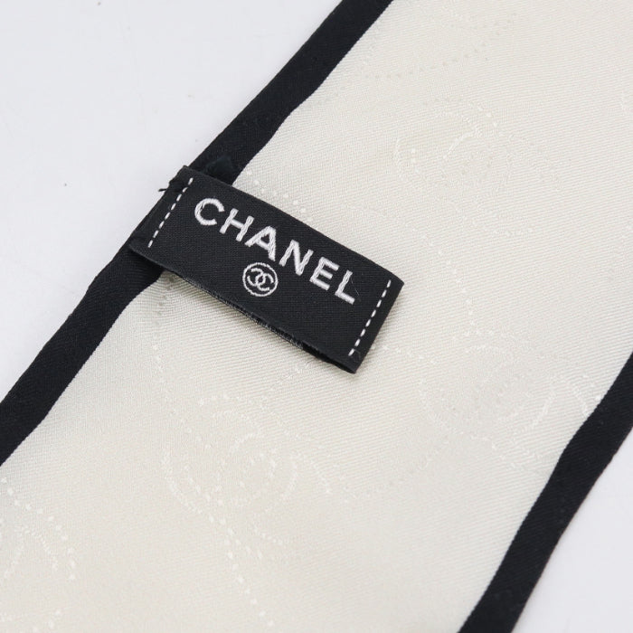 CHANEL CH81047 Shush Scarf and scrunchie set silk white Women