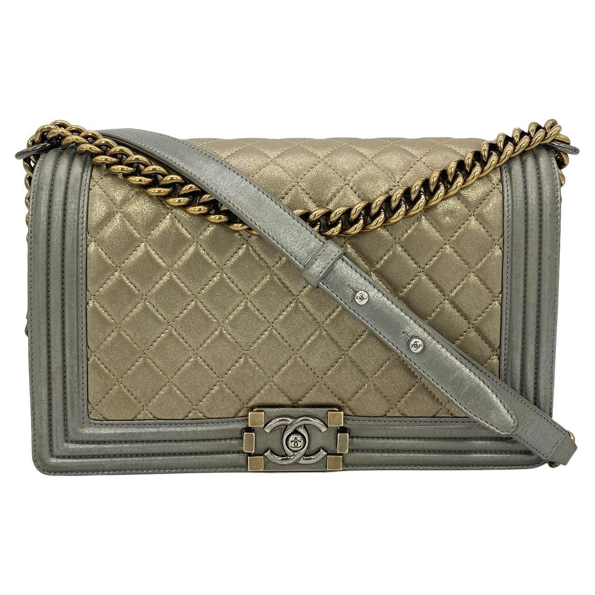 Top Quality Chanel Gold Silver Leather Medium Boy Bag Classic New