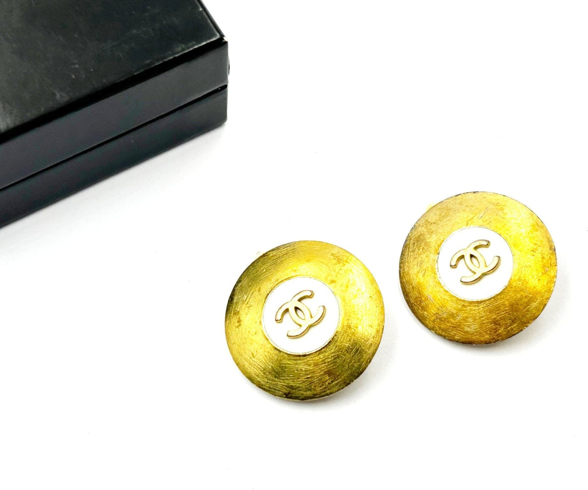 Top Quality Chanel Gold Plated CC White Disc Clip On Earrings