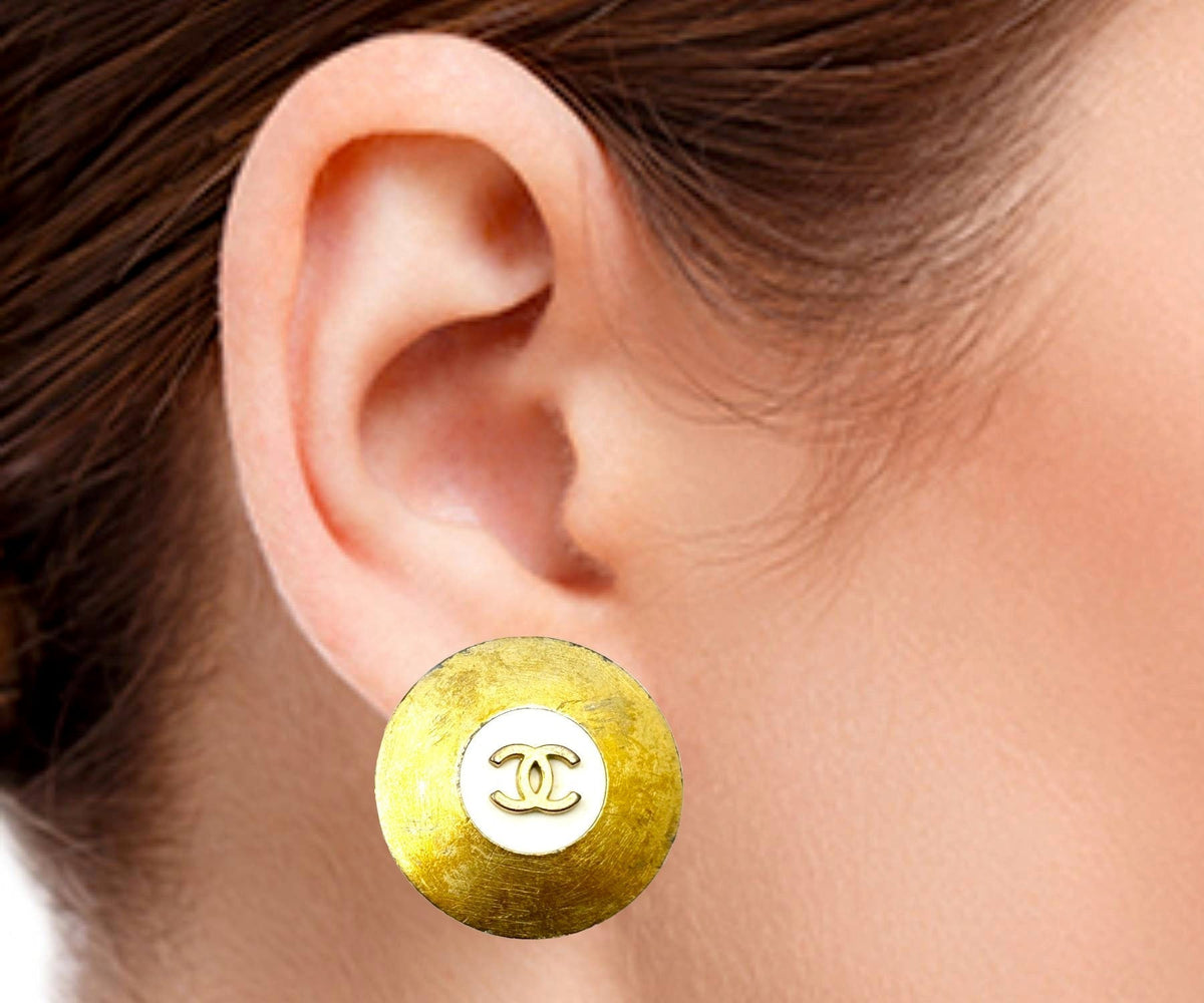 Top Quality Chanel Gold Plated CC White Disc Clip On Earrings
