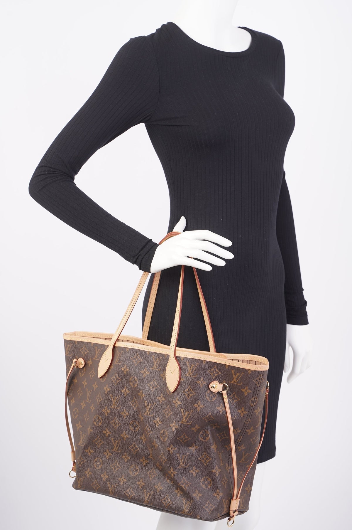 Louis Vuitton Neverfull Monogram Coated Canvas MM