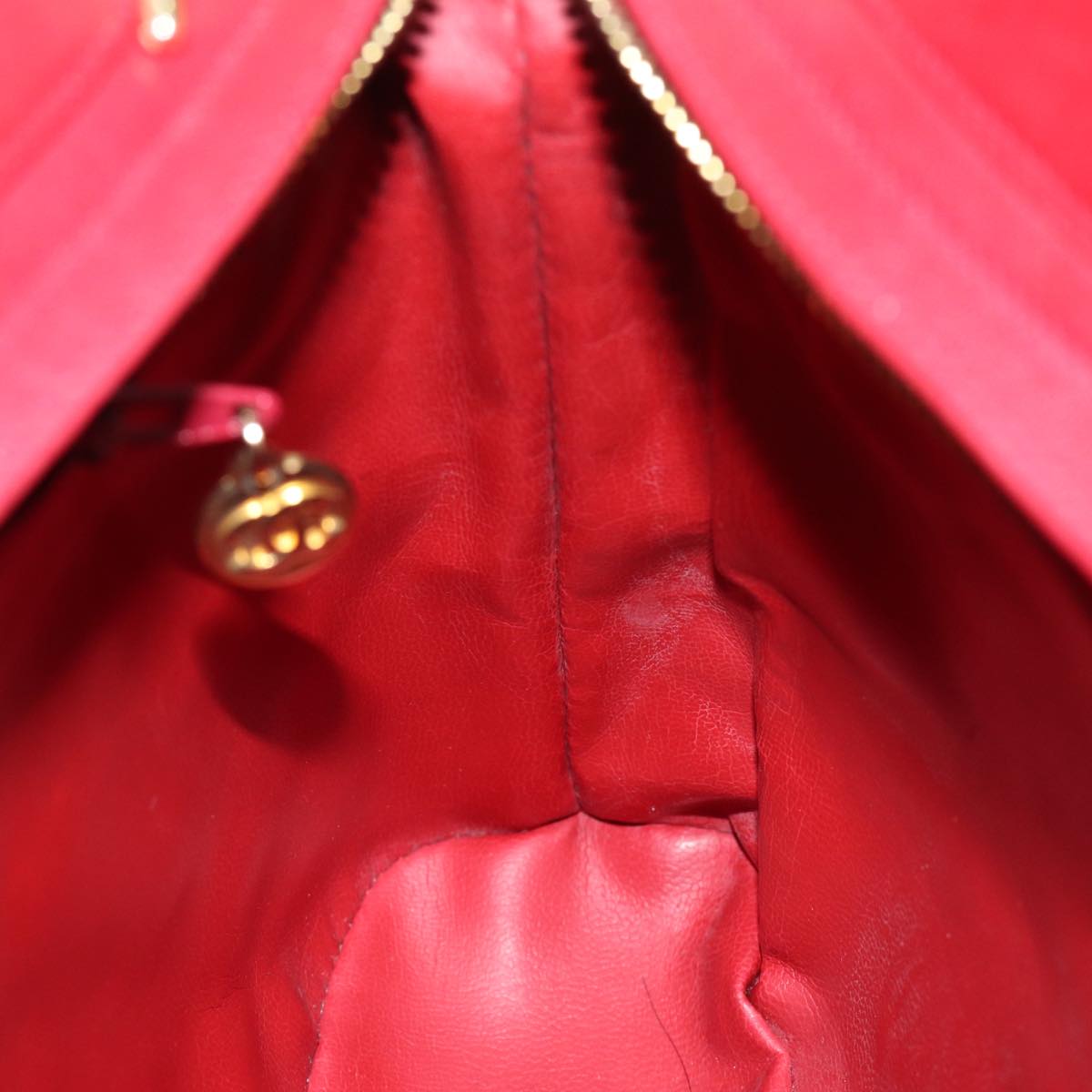 Top Quality Chanel Matelasse Chain Shoulder Bag Leather Red CC Auth yk11662