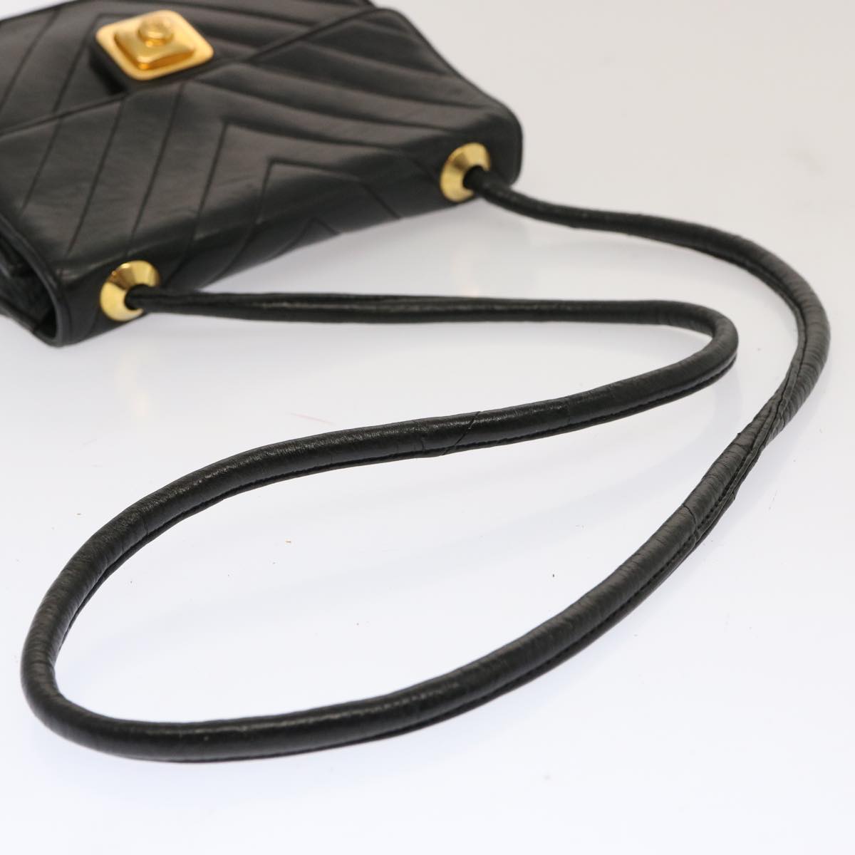 CHANEL V Stitch Shoulder Bag Lamb Skin Black CC Auth yk11681