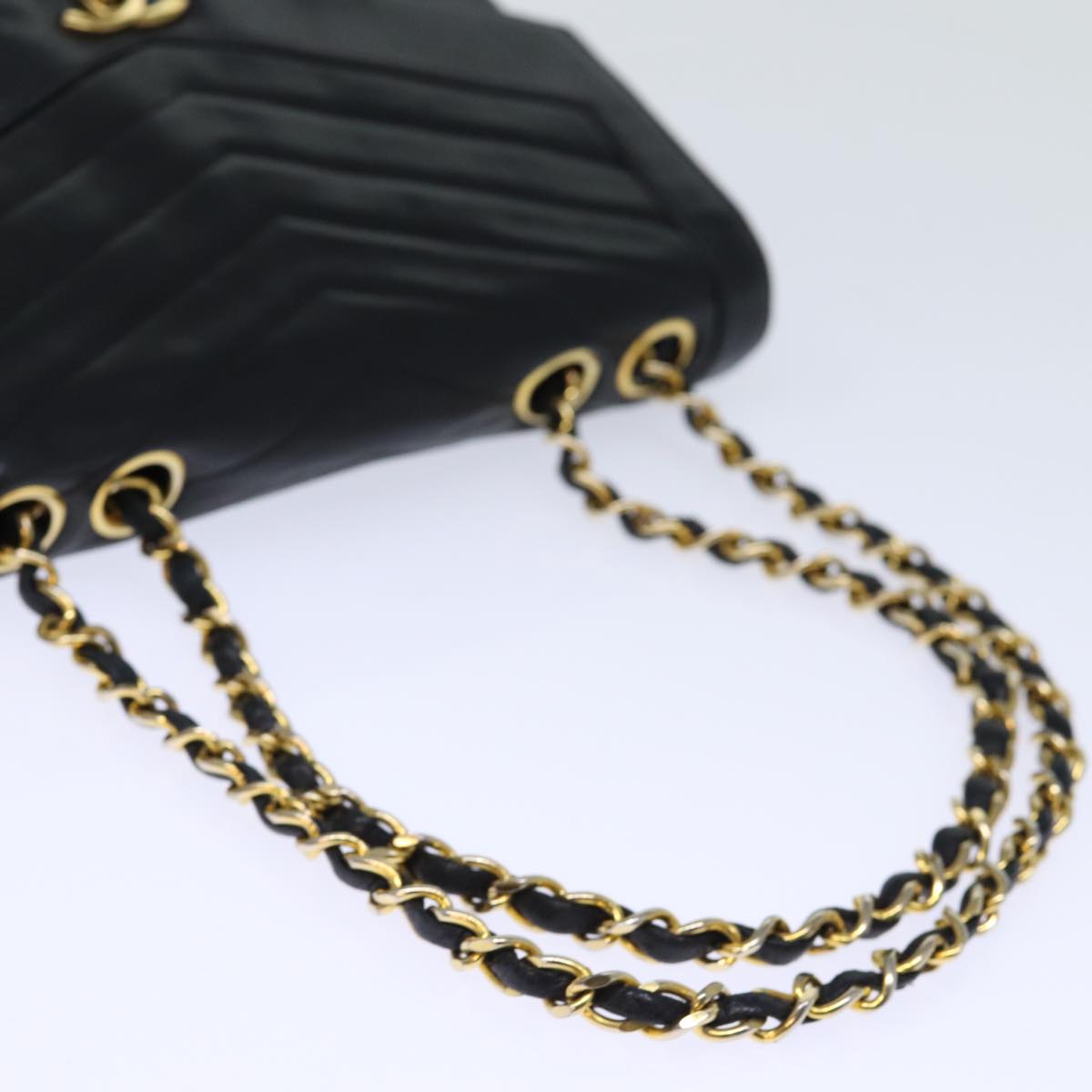 CHANEL Turn Lock Chain V Stitch Hand Bag Lamb Skin Black CC Auth yk11929A