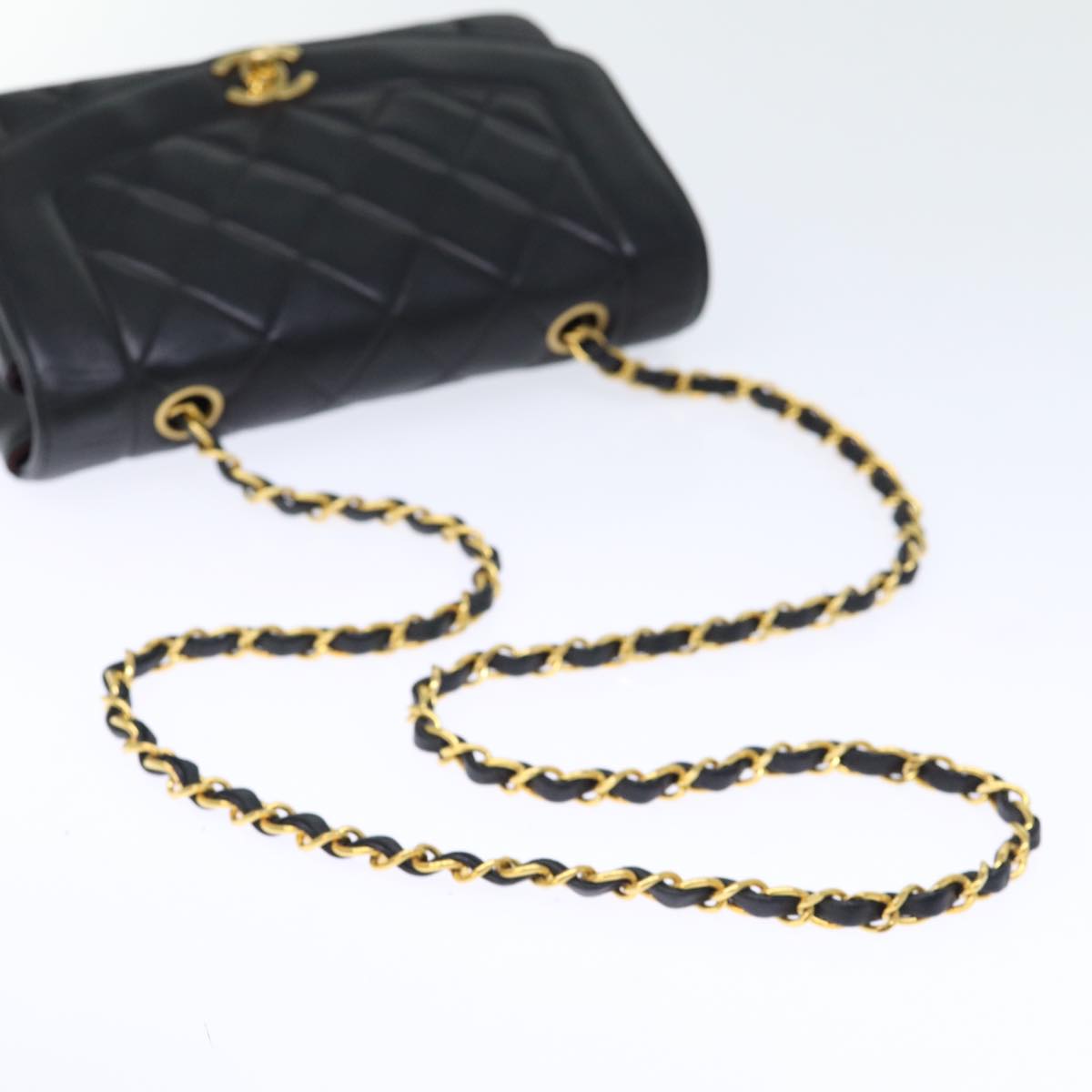 Top Quality Chanel Diana Matelasse Chain Shoulder Bag Lamb Skin Black CC Auth yk12192A