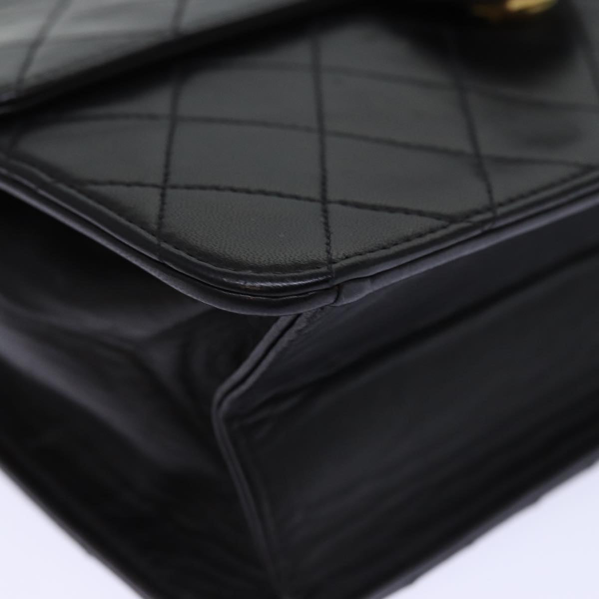 Top Quality Chanel Matelasse Chain Shoulder Bag Lamb Skin Black CC Auth yk12417A
