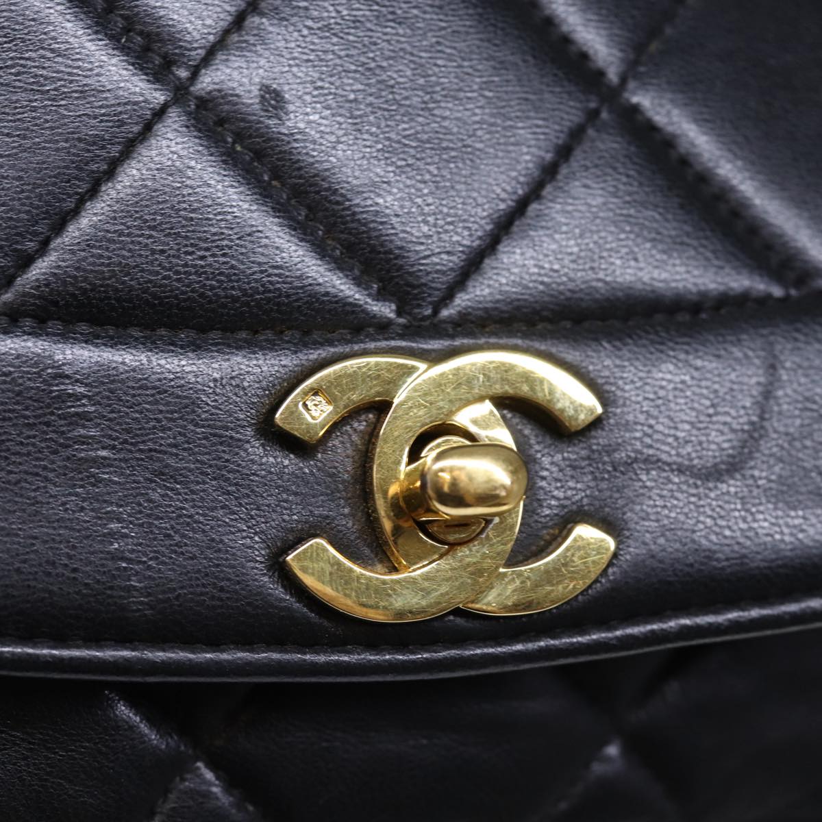 Top Quality Chanel Diana Matelasse Chain Shoulder Bag Lamb Skin Black CC Auth yk12418A