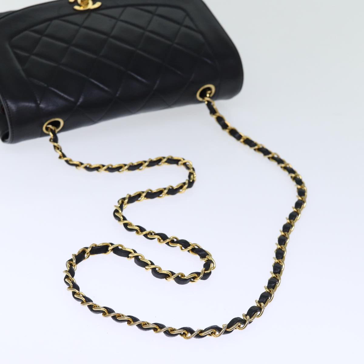 Top Quality Chanel Diana Matelasse Chain Shoulder Bag Lamb Skin Black CC Auth yk12418A