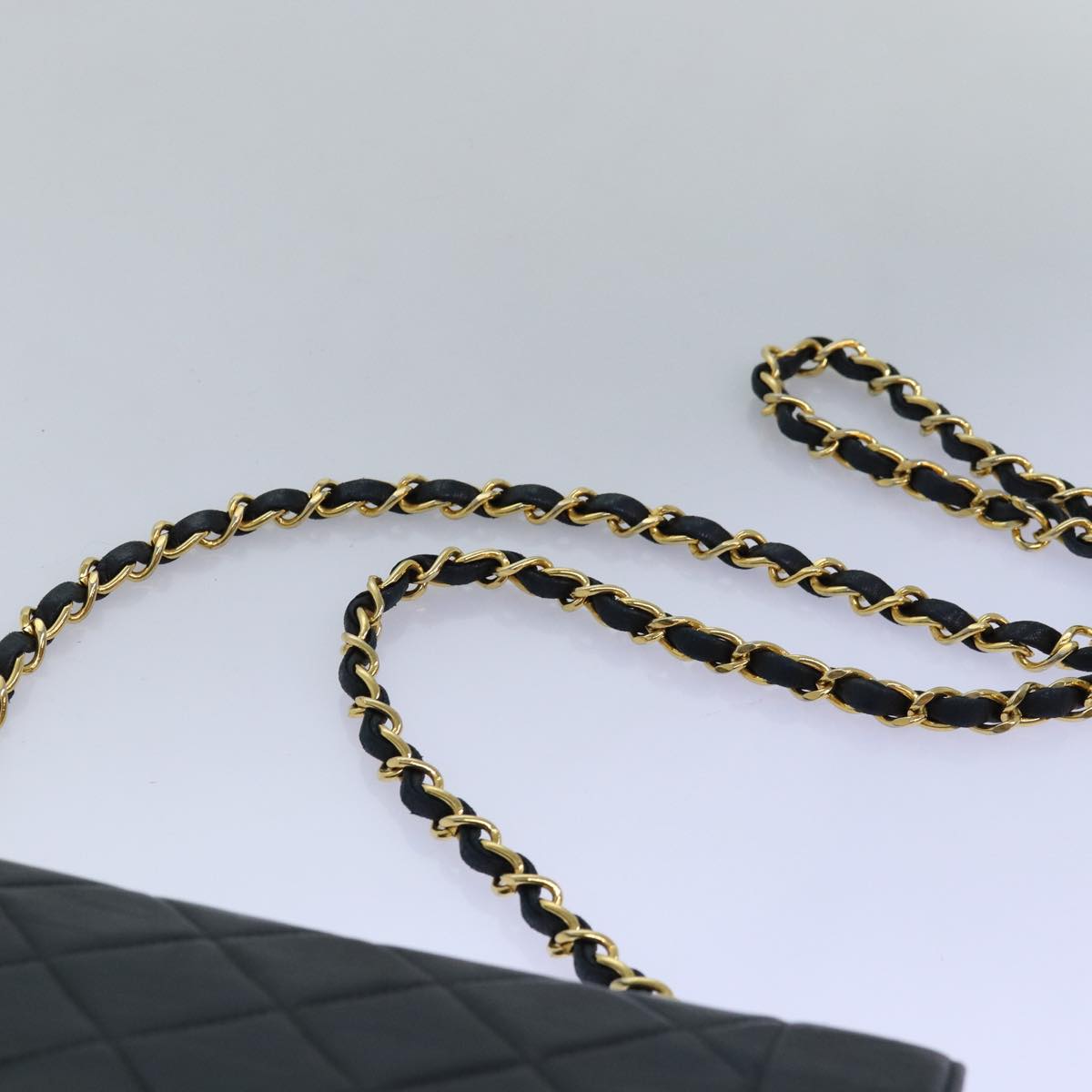 Top Quality Chanel Diana Matelasse Chain Shoulder Bag Lamb Skin Black CC Auth yk12474