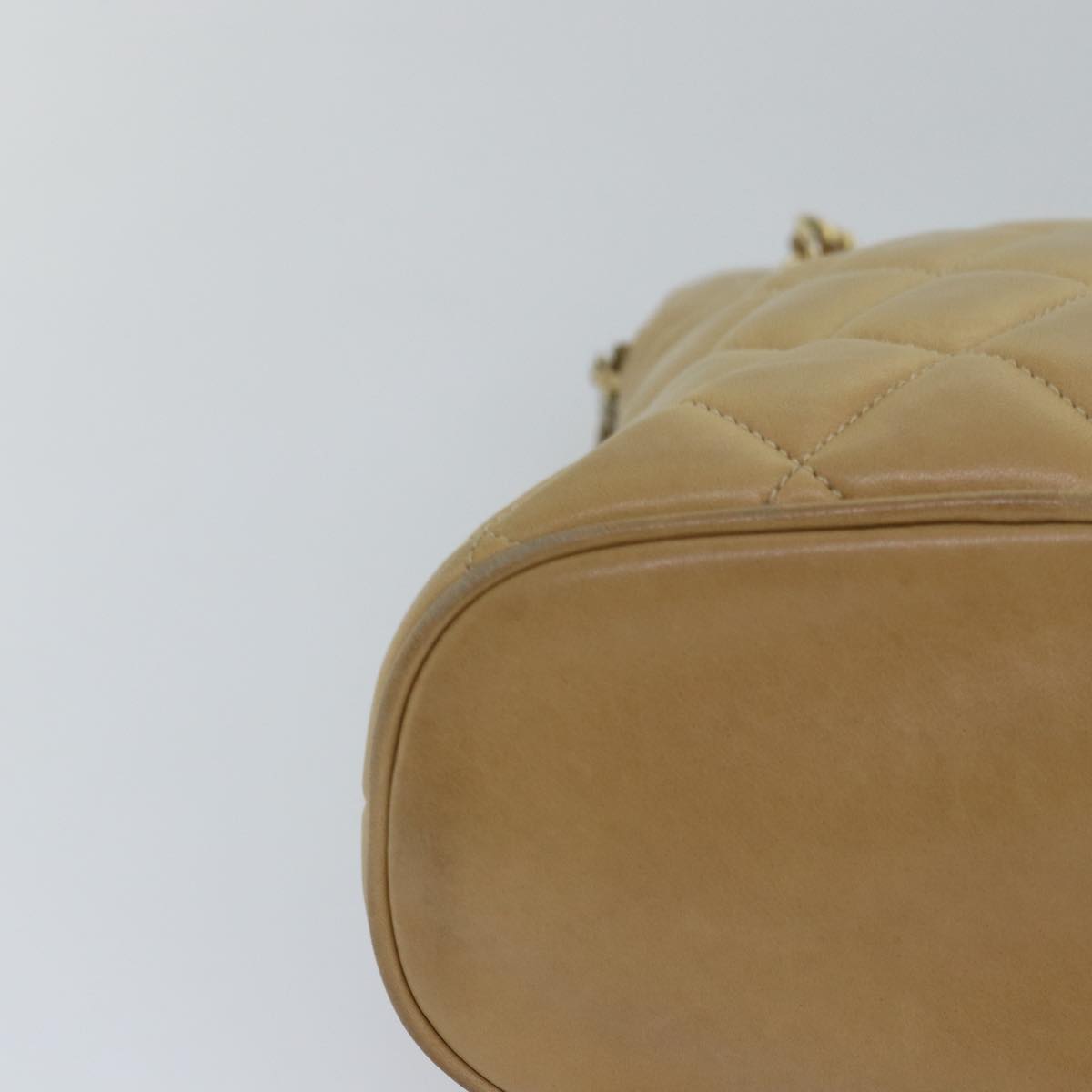 Top Quality Chanel Matelasse Chain Shoulder Bag Lamb Skin Beige CC Auth yk12918
