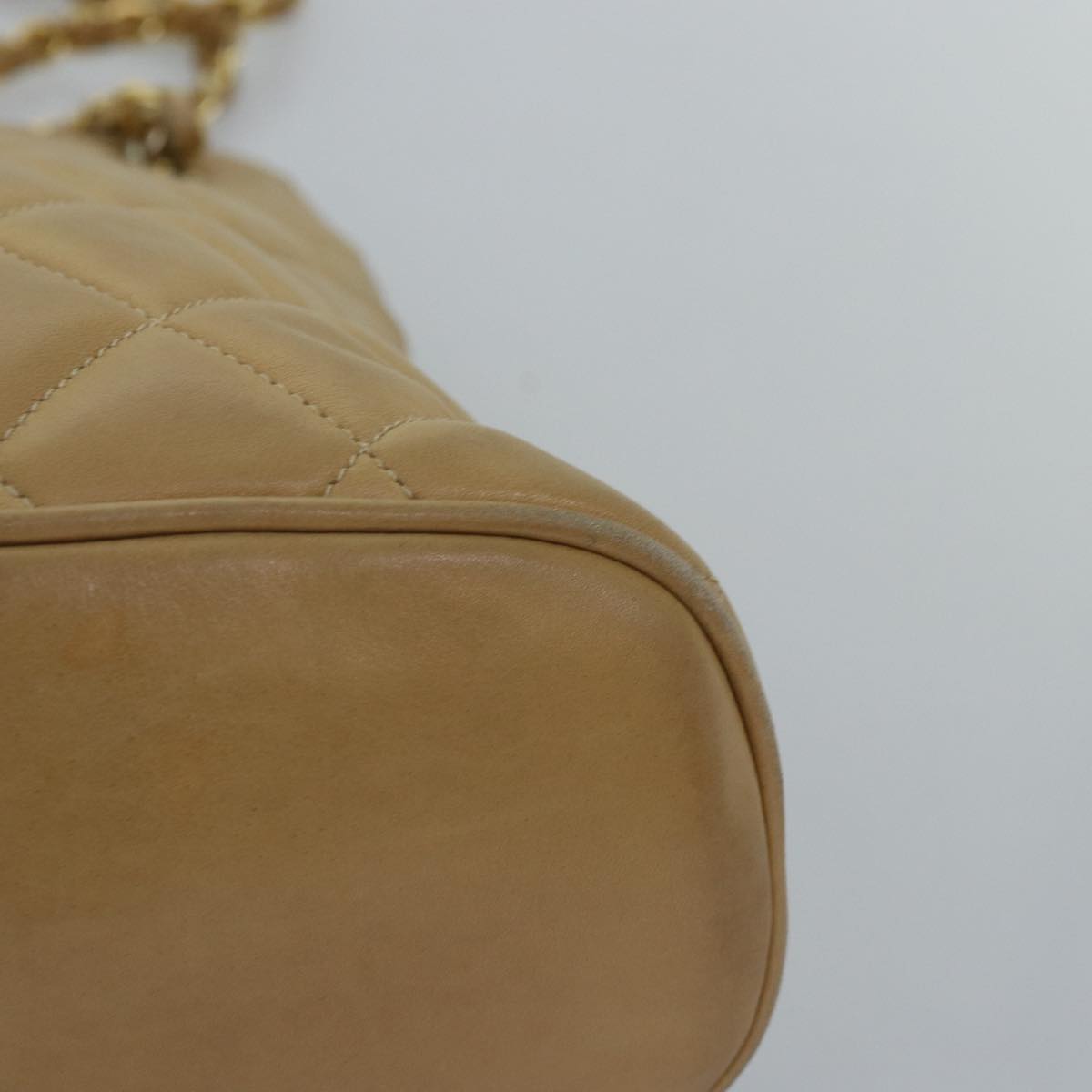 Top Quality Chanel Matelasse Chain Shoulder Bag Lamb Skin Beige CC Auth yk12918