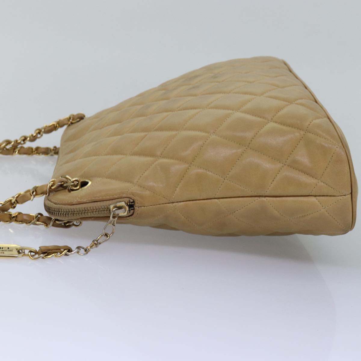 Top Quality Chanel Matelasse Chain Shoulder Bag Lamb Skin Beige CC Auth yk12918