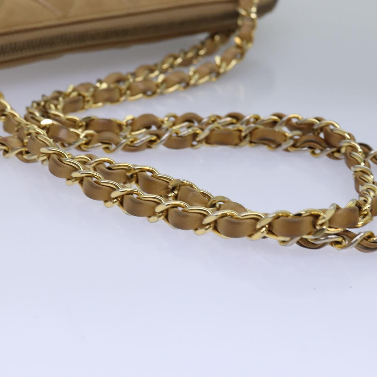 Top Quality Chanel Matelasse Chain Shoulder Bag Lamb Skin Beige CC Auth yk12918