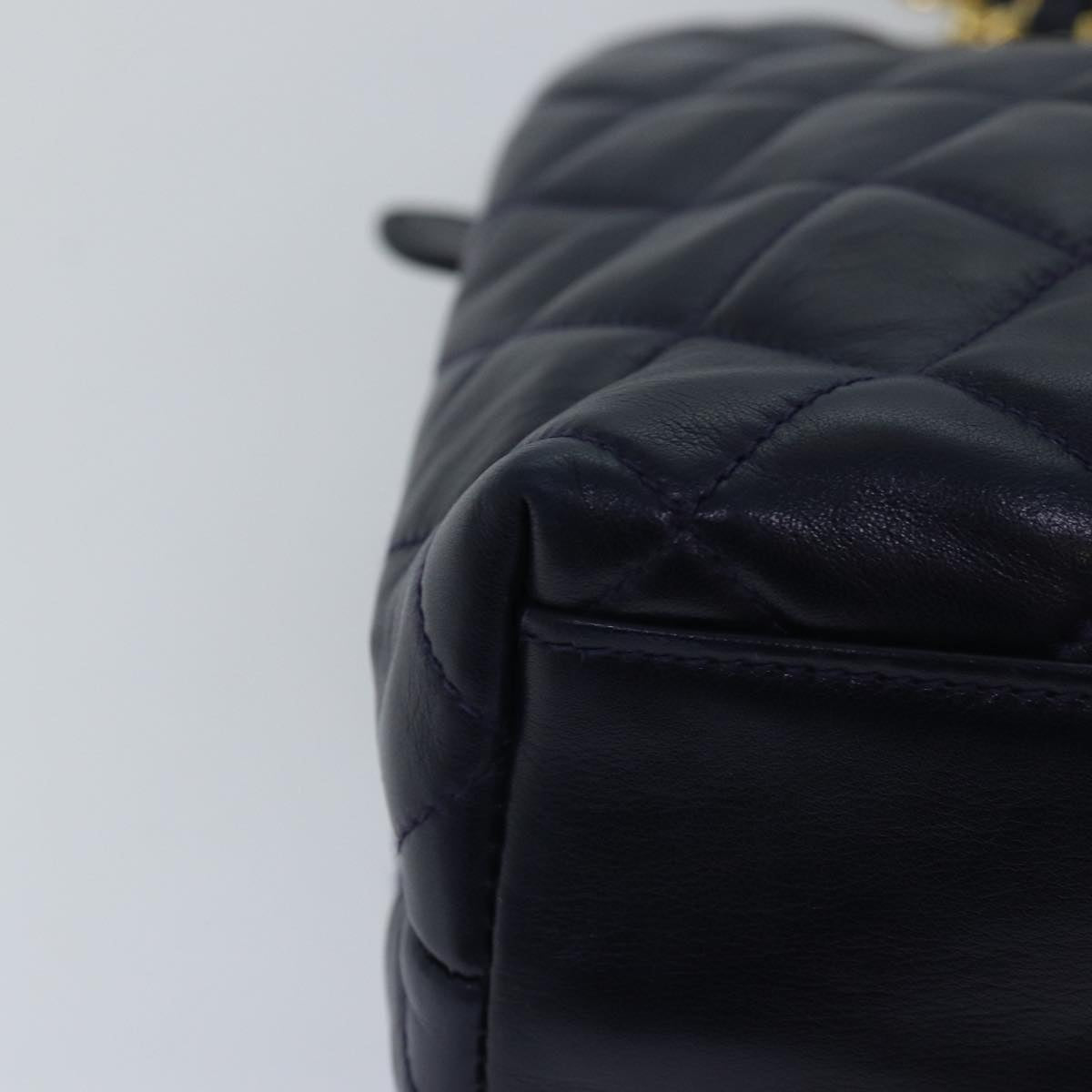 Top Quality Chanel Matelasse Chain Shoulder Bag Lamb Skin Navy CC Auth yk12992