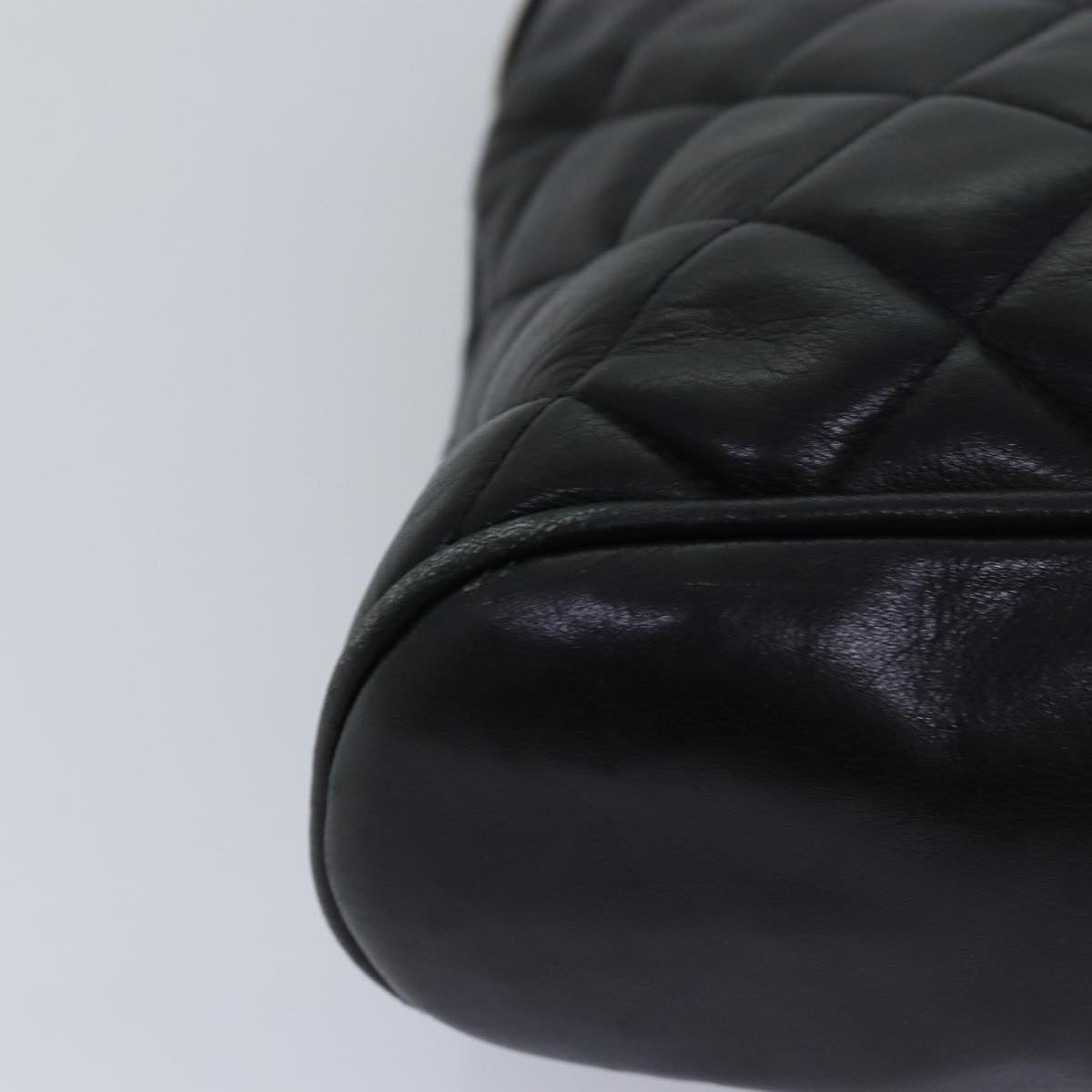 Top Quality Chanel Matelasse Chain Shoulder Bag Lamb Skin Black CC Auth yk13018