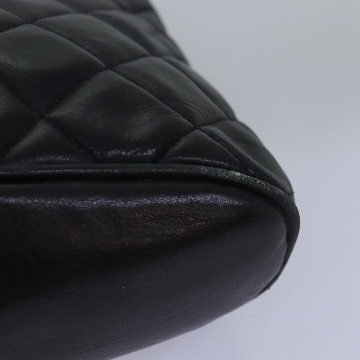 Top Quality Chanel Matelasse Chain Shoulder Bag Lamb Skin Black CC Auth yk13018