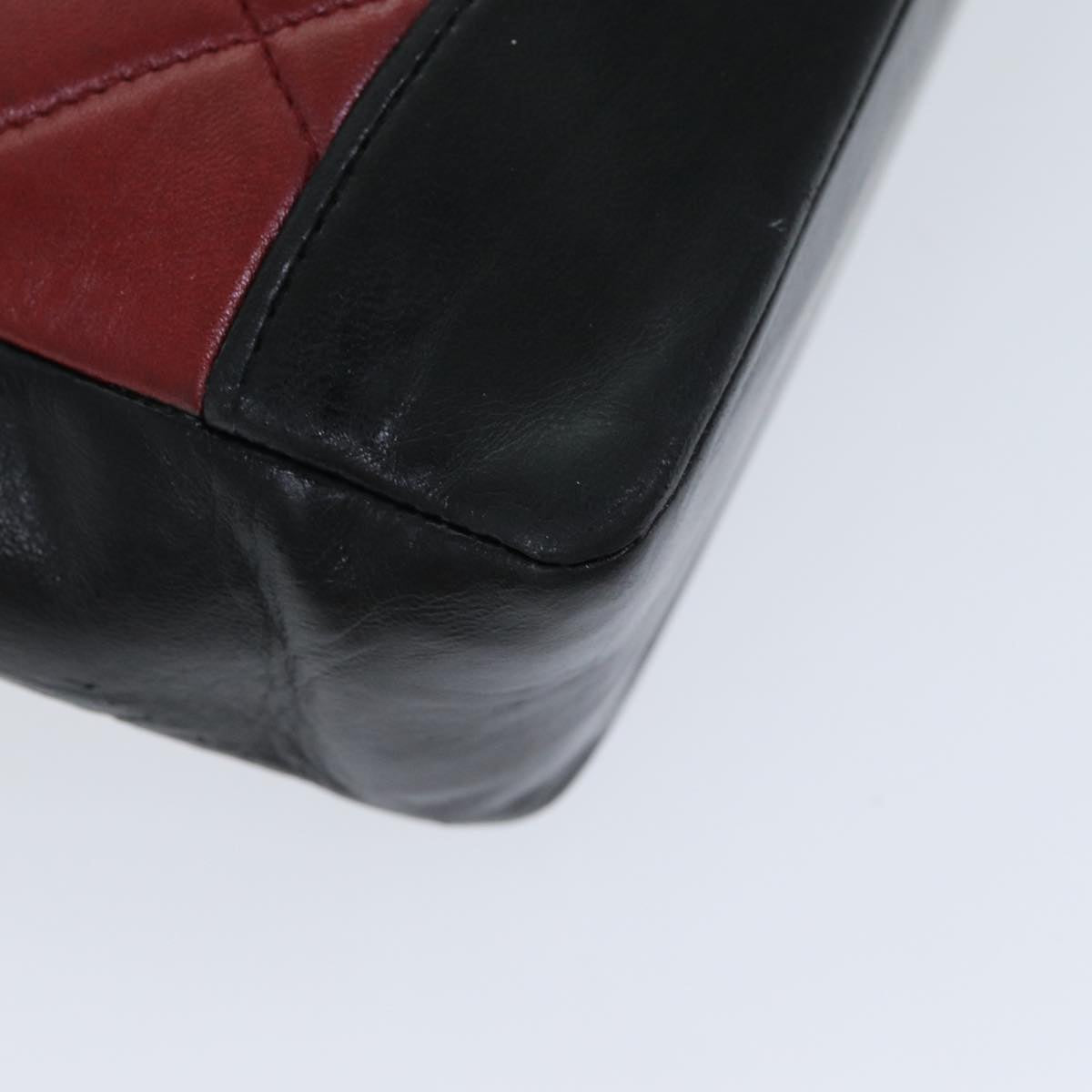 Top Quality Chanel Matelasse Turn Lock Shoulder Bag Lamb Skin Black Red CC Auth yk13361