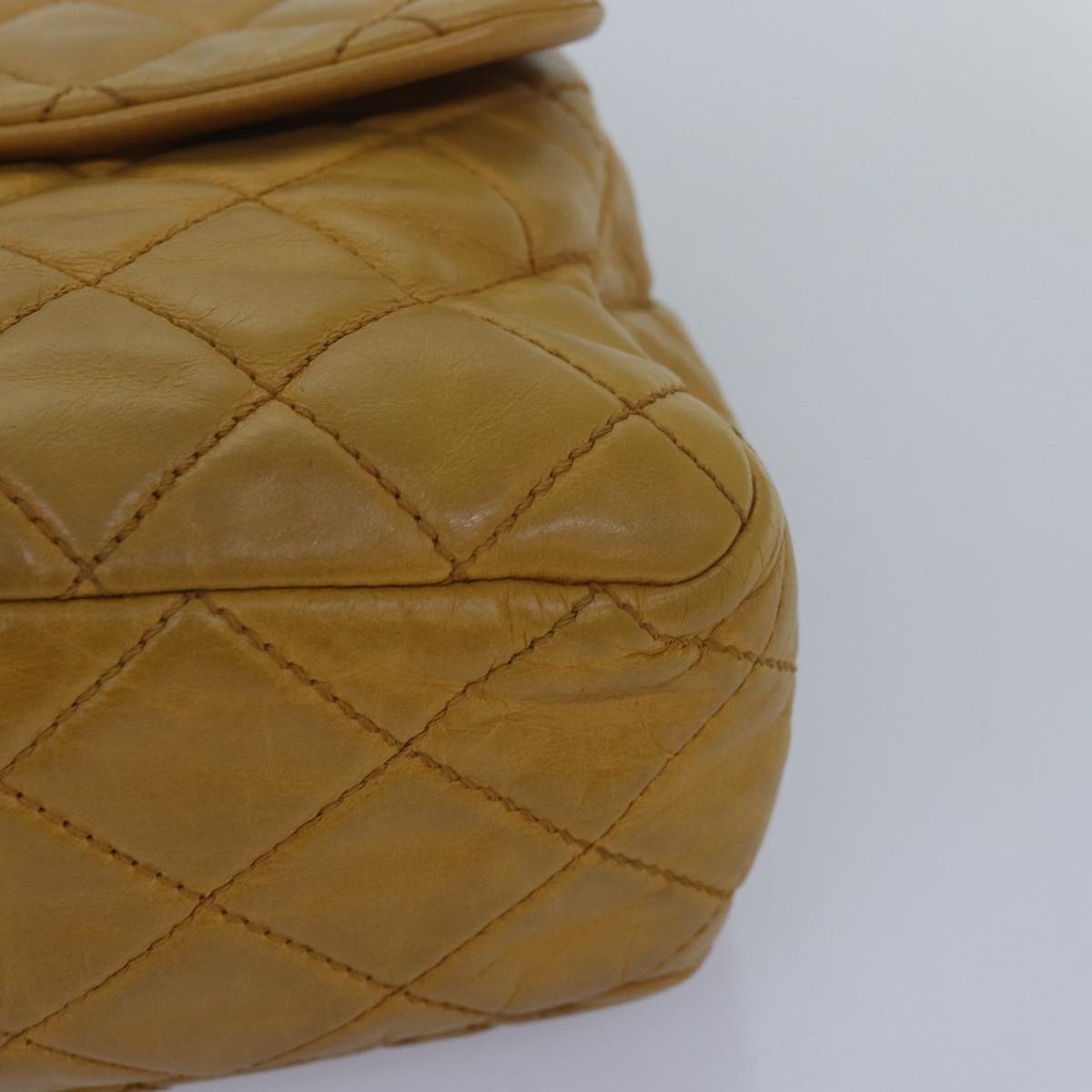 Top Quality Chanel Matelasse Turn Lock Chain Shoulder Bag Leather Yellow CC Auth yk13973A