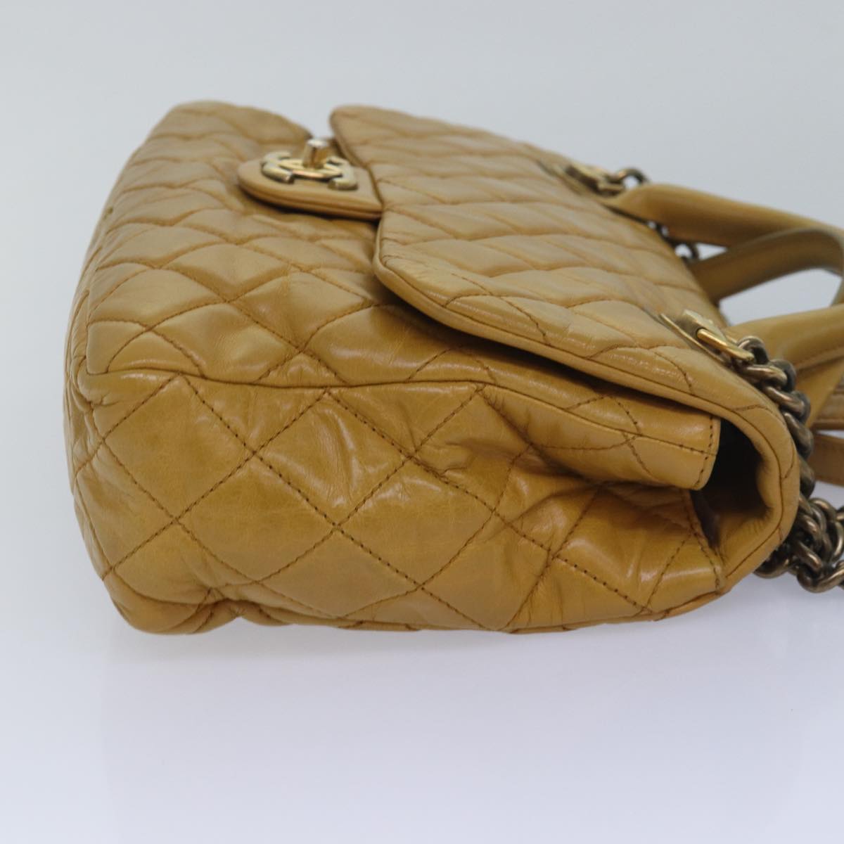 Top Quality Chanel Matelasse Turn Lock Chain Shoulder Bag Leather Yellow CC Auth yk13973A