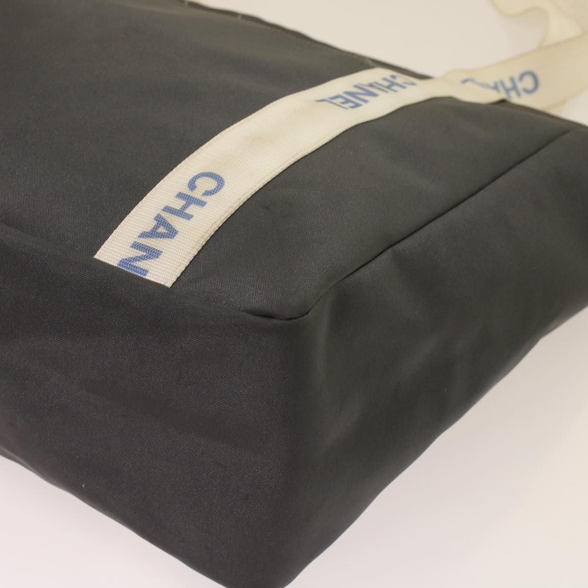 CHANEL Tote Bag Nylon Gray CC Auth yk7825B