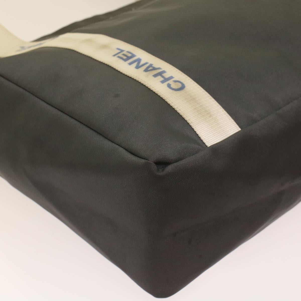 CHANEL Tote Bag Nylon Gray CC Auth yk7825B