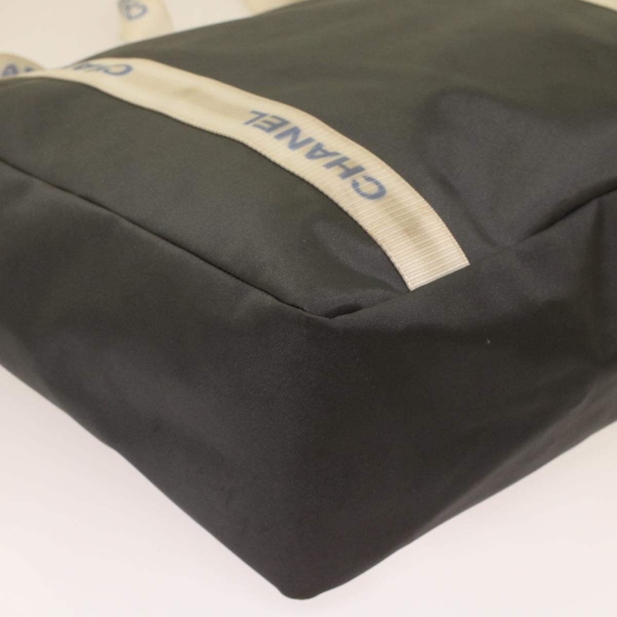 CHANEL Tote Bag Nylon Gray CC Auth yk7825B