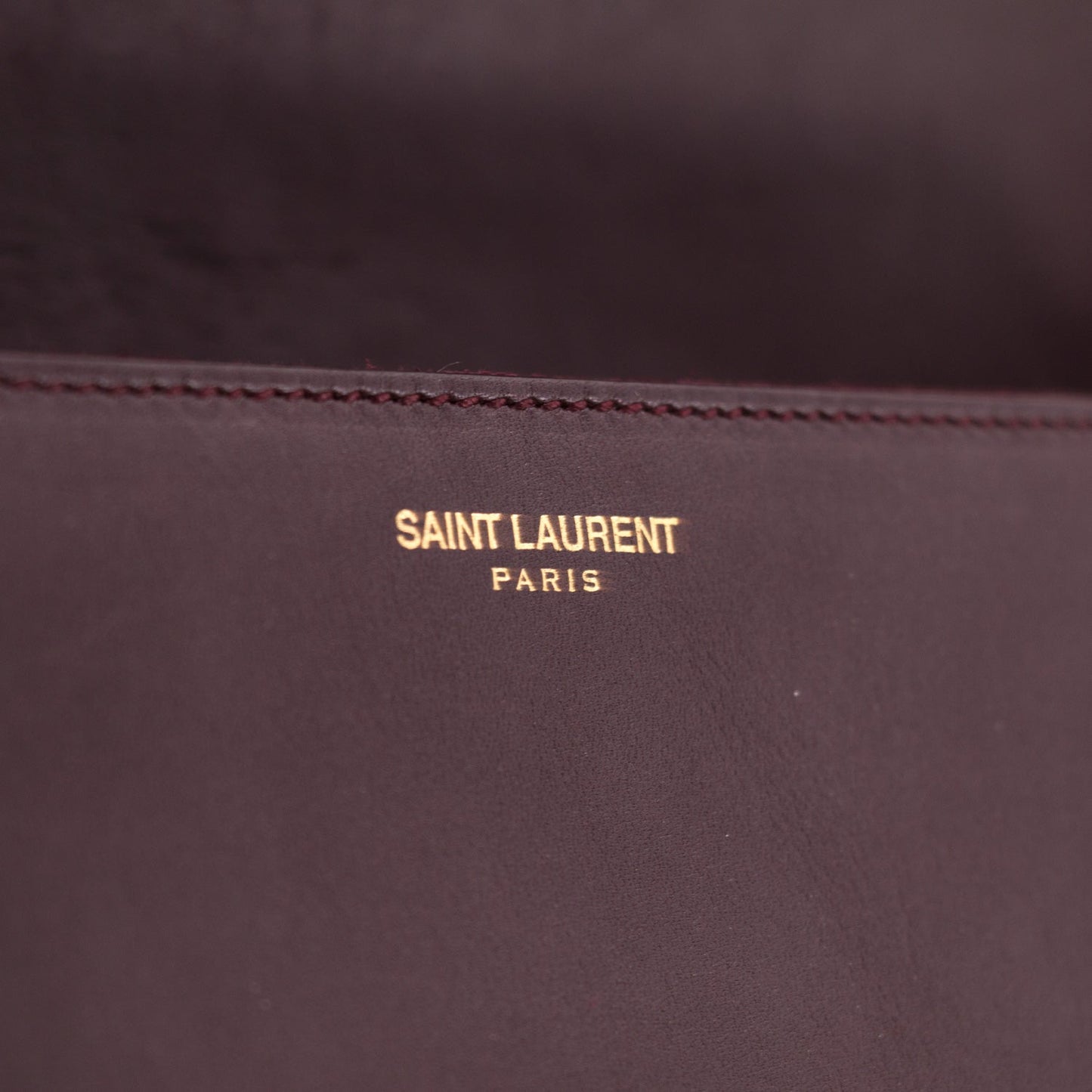 Yves Saint Laurent Lulu Medium Shoulder Bag